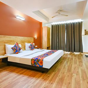 Fabhotel La Serene Nfc